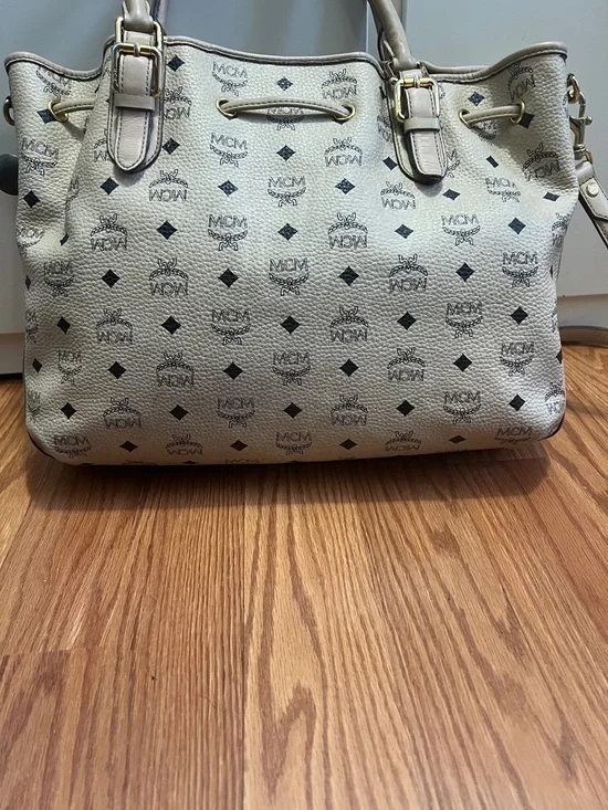 MCM Beige Logo Drawstring Tote with Gold Hardware - Picture 4 of 13